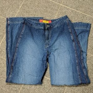 Squeeze brand jeans